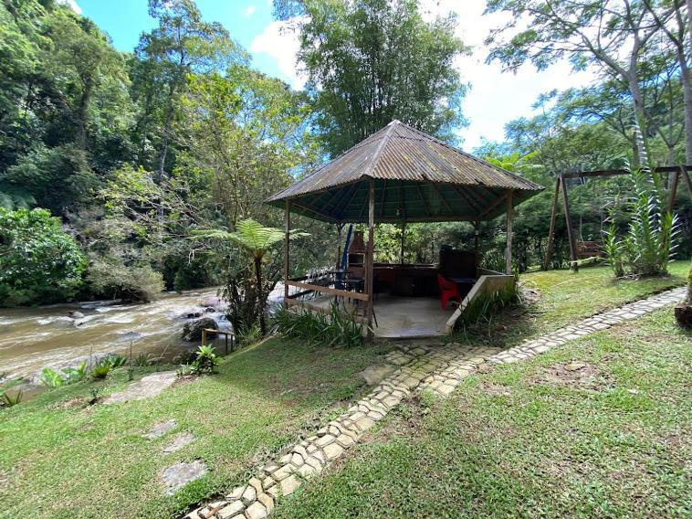 Lumiar Chale Colonial Lareira Deck Para Beira Rio Particular E Reservado Area De Lazer Pertinho Centro Do Bairro المظهر الخارجي الصورة